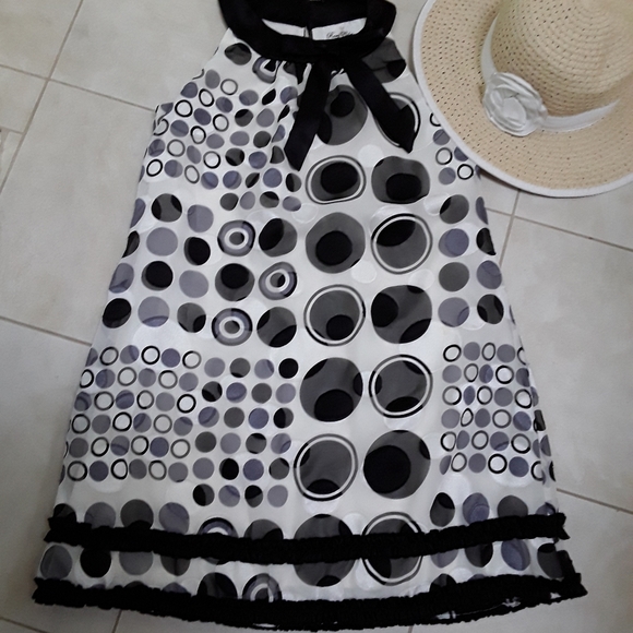 Rare Editions Other - Rare Editions Black & White Dress (little girl)